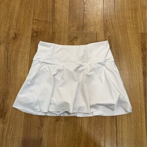 Athleta Ace Tennis Skirt 13.5”